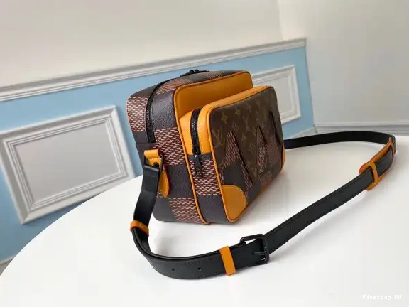Firstbag LOUIS VUITTON BAG MESSAGER 0505
